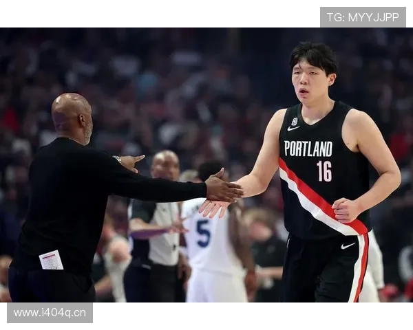 杨瀚森2+1引爆 开拓者49分狂胜76人