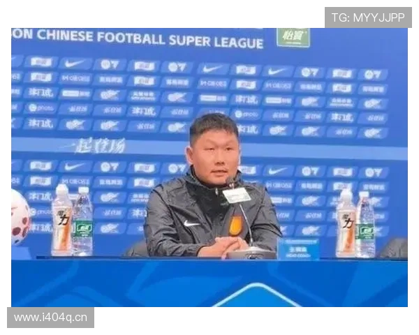 刘建业遗憾未能在龙兴球场踢中超 刘建业遗憾未能在龙兴球场踢中超